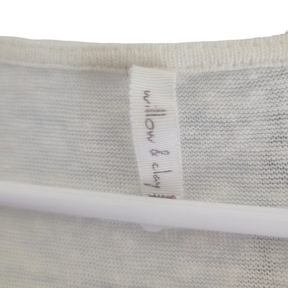 Willow & Clay Linen Top - Picture 4 of 5